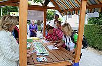 Dobrih šesto udeležencev Pohoda ob reki, ki povezuje 5